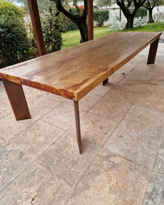 Tavolo in legno