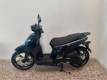 Peugeot Tweet 125 Active Nero