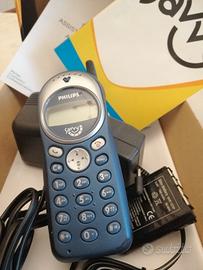 telefonino cellulare 