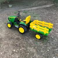 Trattore a batteria jd per bambini con accessori