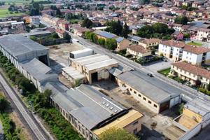 CAPANNONE A SORESINA