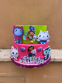 Torta scenografica Gabby 4 anni ostia