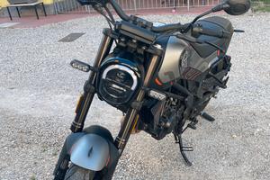 Moto benelli leoncino 125