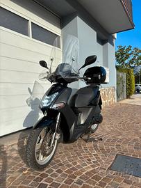 Scooter kymco agility 125 (2012)