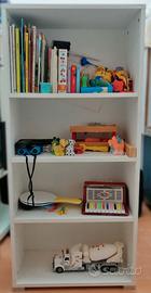 Libreria verticale bianca