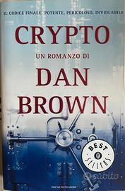 Libro romanzo Crypto di Dan Brown (Oscar Mondadori