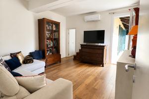Elegante quadrilocale con balcone Santo Stefano