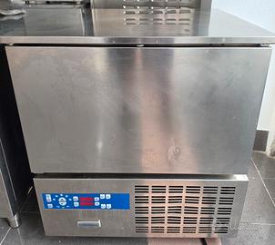 abbattitore professionale 6 teglie Electrolux