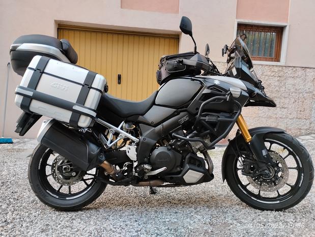 Suzuki V Strom DL 1000 - 2015