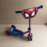 Monopattino spiderman