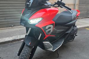 Aprilia SR GT 125 2023