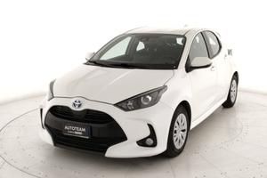 TOYOTA Yaris 1.5h Business