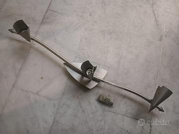 Lampada LED a soffitto o parete con tre faretti