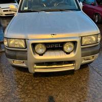 OPEL FRONTERA ANNO 2000