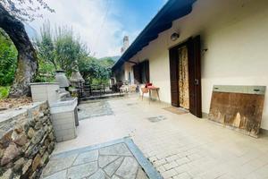 CASA SEMINDIPENDENTE A LANZO TORINESE