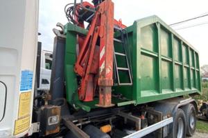 CONTAINER SCARRABILE USATO A CIELO APERTO CON G