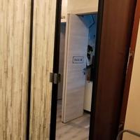 Armadio con due ante specchio Ikea usato