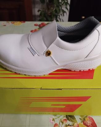 Scarpe antinfortunistiche