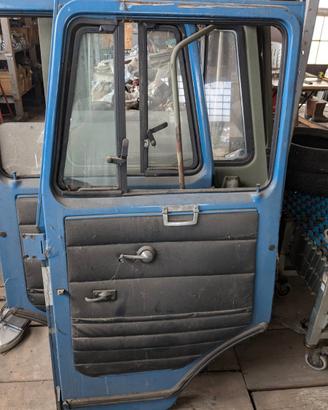Portiere camion storico FIAT 684