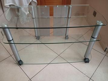 Tavolino di vetro per tivù