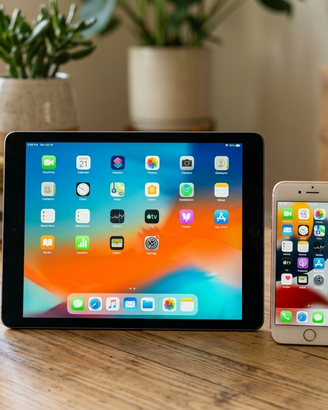 Lotto Apple: iPad Air + iPhone 8, 6s e 6 (Anche si
