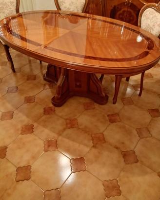 Tavolo stanza da pranzo