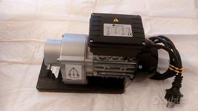 Tritacarne elettrico Tre Spade TC-8 Young 300 W