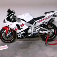 Yamaha r1 1999 asi