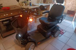 Scooter elettrico 4 ruote sovrana