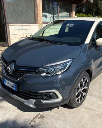 RENAULT Captur dCi 8V 90 CV EDC Sport Edition