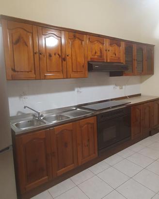 Cucina in legno solo  sportelli o cucina completa