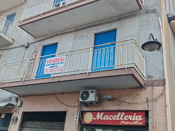 Appartamento (via centrale) a Stazzo - Acireale
