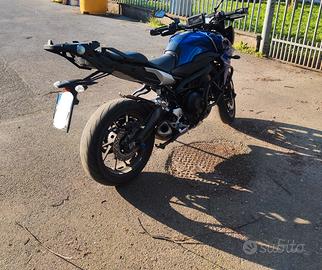 Yamaha Tracer 900 115 CV 2017 + bauletto Givi Maxi