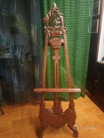 Cavalletto stile Luigi Filippo intagliato a mano