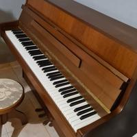 Pianoforte verticale Hubschen tre pedali