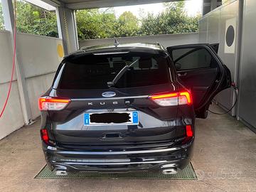 FORD KUGA ST LINE