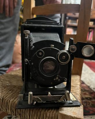 Fotocamera d’epoca a soffietto OPTIMA – anni 20/30