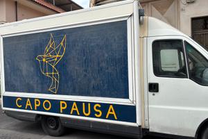 Food track, Autonegozio , paninoteca ambulante.