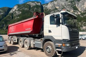 Scania doppio ponte R520