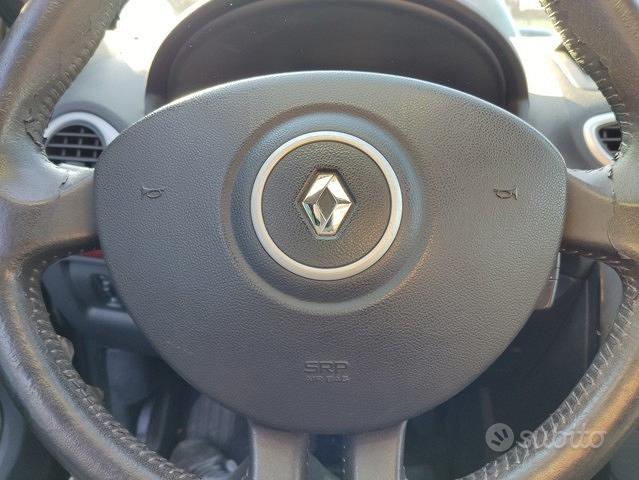 Subito - Autodemolizione Busche snc - Airbag volante RENAULT CLIO del 2007  - Accessori Auto In vendita a Belluno