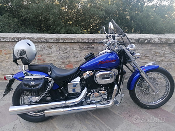 Honda VT 750 Black Widow