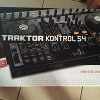 Traktor kontrol S4