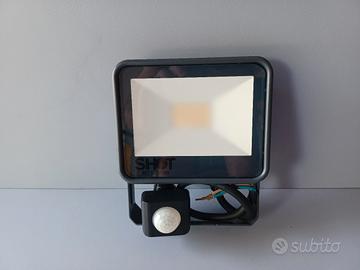 faretto con sensore nuovo