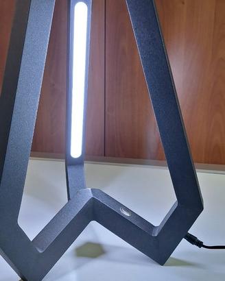 LAMPADA DESIGN  DA TAVOLO