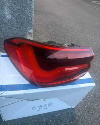 Fanale posteriore sx BMW X2 F39 2018