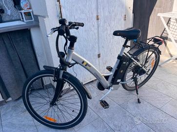 Bicicletta a pedalata assistita