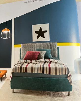 Armadio angolare e letto completo