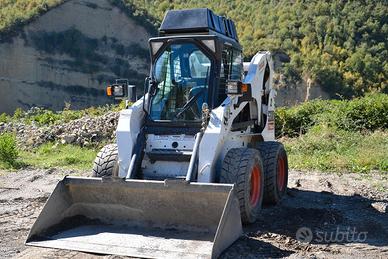 Pala Caricatrice "BOB CAT S 300 F"