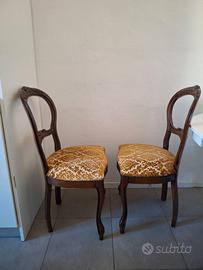 Coppia di sedie anni 30 in tessuto broccato verde