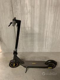 Monopattino Segway Ninebot Max G30
